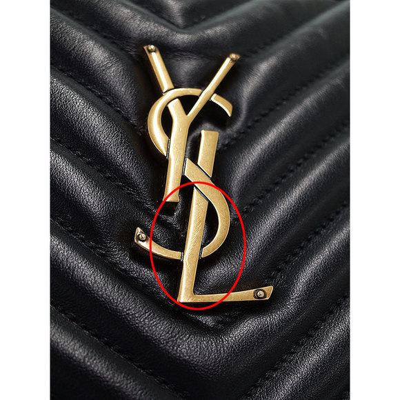 Saint Laurent Camera Bag Quilted Shoulder Bag Beige - Picture 5 of 9